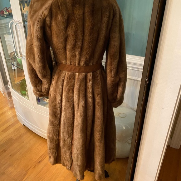 Saga Mink long leather mink coat. Genuine fur combined with leather size small - Picture 4 of 5